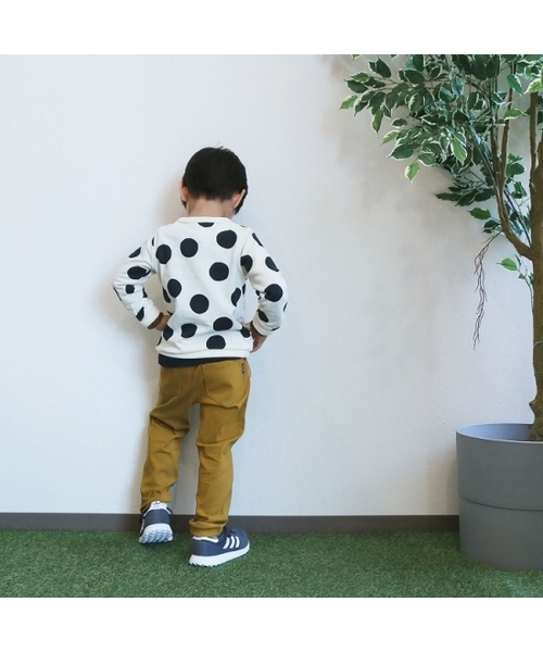 L.COPECK（エルコペック）の「[110-140]すーぱーのびのびパンツ（デニムパンツ・キッズ・ブラック/ベージュ/ネイビー/レッド/ピンク/グリーン/マスタード・110cm/120cm/130cm/140cm）」の12枚目の写真