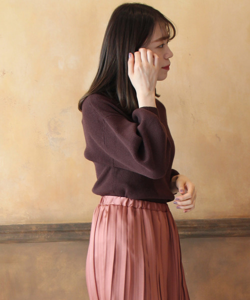 TRUDEA（トルディア）の「ボトルネック　リブニットプルオーバー（ニット/セーター・レディース・ホワイト/ライトグレー/ブラック/ブラウン/オレンジ/キャメル/ピンク/ベージュ/ネイビー/モカ・MEDIUM/LARGE）」の18枚目の写真