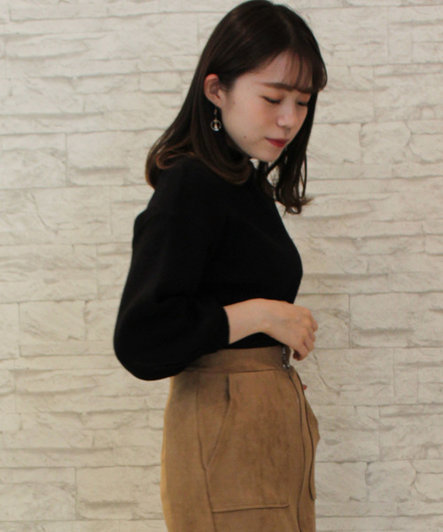 TRUDEA（トルディア）の「ボトルネック　リブニットプルオーバー（ニット/セーター・レディース・ホワイト/ライトグレー/ブラック/ブラウン/オレンジ/キャメル/ピンク/ベージュ/ネイビー/モカ・MEDIUM/LARGE）」の15枚目の写真