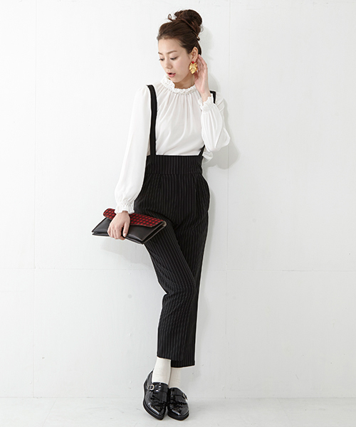 Ray BEAMS(レイビームス)の「 Ray BEAMS / ピンストライプ サス付きパンツ(その他パンツ・レディース・ブラック・0/1)」の15枚目の写真