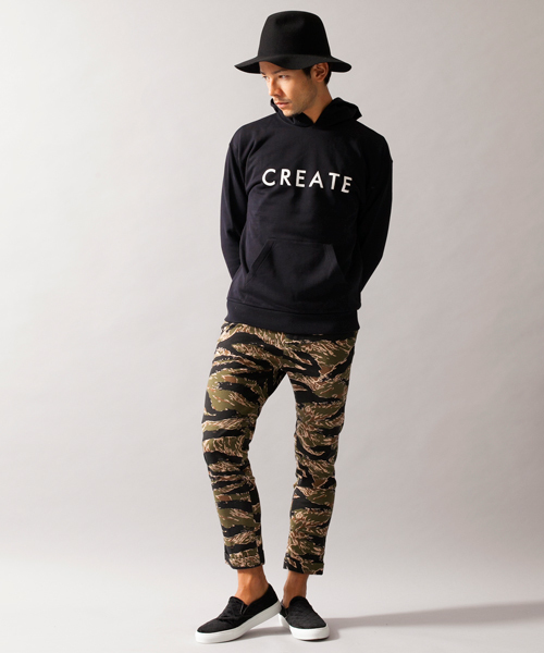 BEAUTY&YOUTH UNITED ARROWS(ビューティーアンドユースユナイテッドアローズ)の「BY ∴ クリア スウェット パーカー ドロップ ◆(パーカー・メンズ・ブラック/グレー/ワイン・X-LARGE/LARGE/MEDIUM/SMALL)」の12枚目の写真