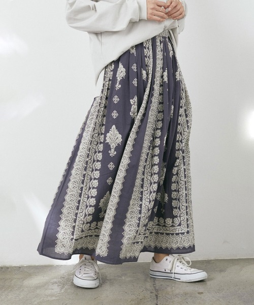 CRAFT STANDARD BOUTIQUE(�N���t�g�X�^���_�[�h�u�e�B�b�N)�́y2020SS�zPRINTED GATHER SKIRT/�p�l�����}�L�V�M���U�[�X�J�[�g����(�X�J�[�g)