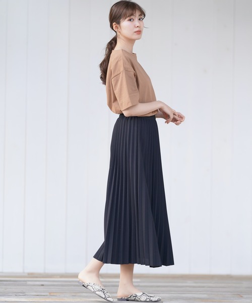 rps（アールピーエス）の「カットアムンゼンプリーツロングスカート（スカート・レディース・グリーン/チャコールグレー/グレイッシュベージュ/ブラック・M）」の5枚目の写真