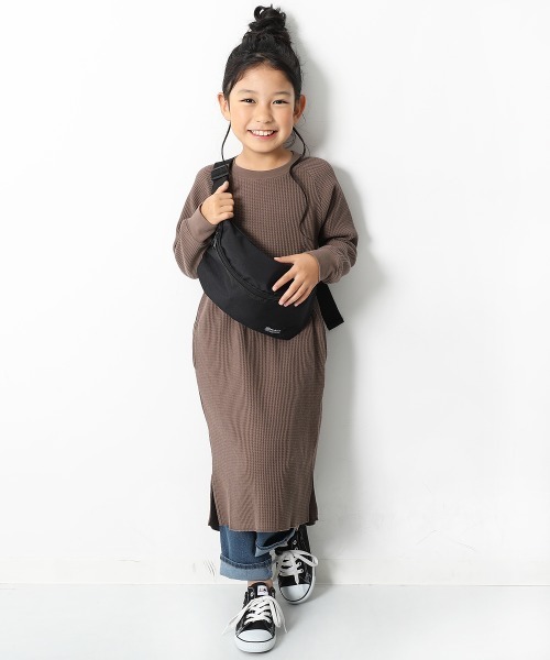 devirock(デビロック)の「ワッフルロング丈ワンピース(ワンピース・キッズ・ピンク系その他/モカ/パープル系その他/キャメル/ベージュ/ブラウン系その他・100cm/130cm/80cm/90cm/140cm/120cm/110cm/150cm/160cm)」の1枚目の写真