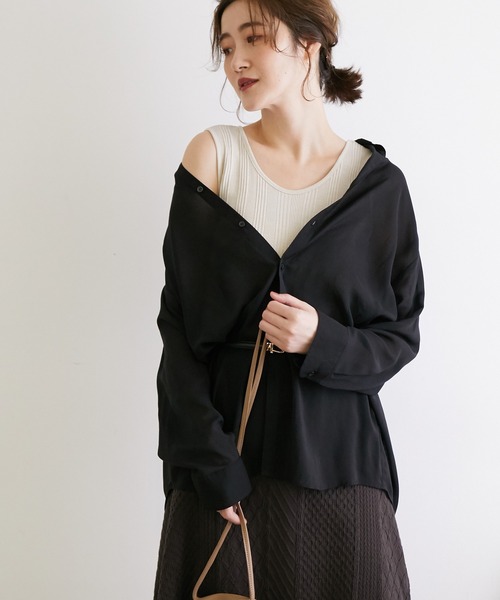 ROPE' PICNIC(ロペピクニック)の「ベーシックシアーシャツ(シャツ/ブラウス・レディース・ブラック/グレー/ブラウン/ダークグリーン・38)」の1枚目の写真