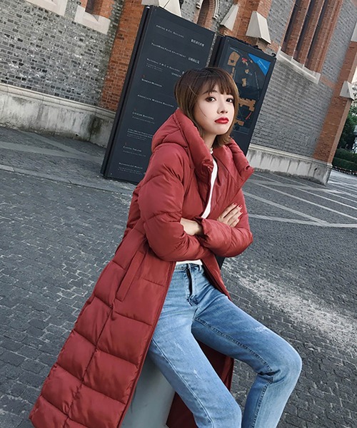 Ritzy（リッツィー）の「フェイクダウンフードロングコート（ダウンジャケット/コート・レディース・レッド/ブラック/グレー/ホワイト/カーキ/ピンク/イエロー/グリーン/ベージュ/オリーブ・M/L）」の9枚目の写真