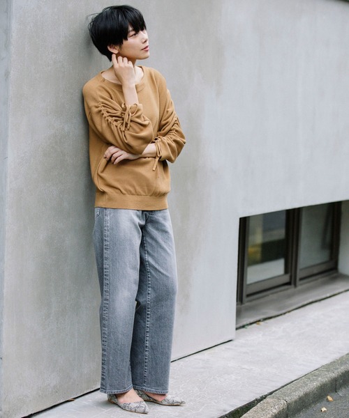 Munich（ミューニック）の「レーヨンウールギャザーニット　シャーリングスリーブプルオーバー（ニット/セーター・レディース・ブラック/レッド/ブラック系その他/キャメル/グレイッシュベージュ・FREE）」の19枚目の写真