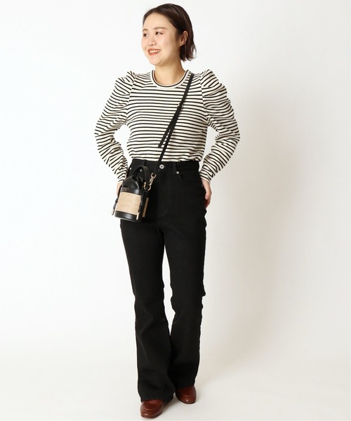 U by SPICK&SPAN(ユーバイスピックアンドスパン)の「ハイウエストフレアデニム◆(デニムパンツ・レディース・ブラック/ブルー系その他・38/36/34)」の11枚目の写真
