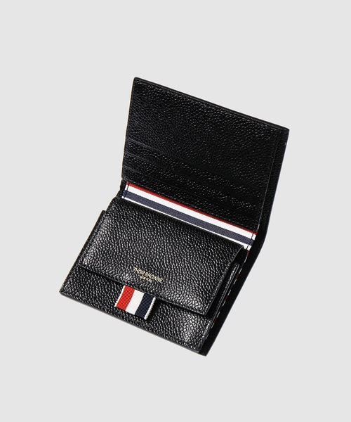 THOM BROWNE（トムブラウン）の「BILLFOLD W/ COIN COMPARTMENT IN PEBBLE GRAIN（財布・メンズ・ブラック・ONE SIZE）」の4枚目の写真