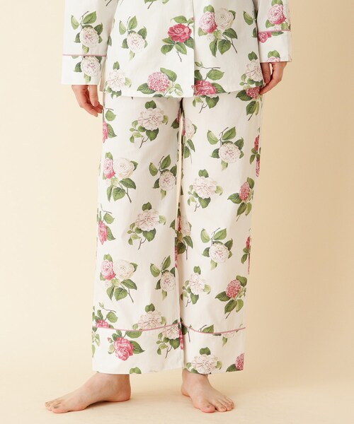 LAURA ASHLEY（ローラアシュレイ）の「カミール柄パジャマ（ルーム
