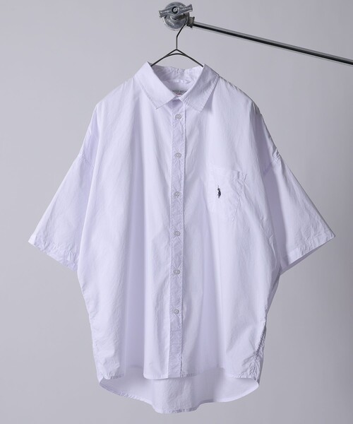 FREAK'S STORE（フリークスストア）の「WEB限定 U.S. POLO ASSN.×FREAK'S STORE/ユーエスポロアッスン 別注 ワンポイント刺繍ロゴ SS レギュラーカラーシャツ（シャツ/ブラウス・メンズ・ベージュ/グレイッシュブルー/ブラック/ブルー系その他/ストライプ/ホワイト・MEDIUM/SMALL/LARGE）」の14枚目の写真