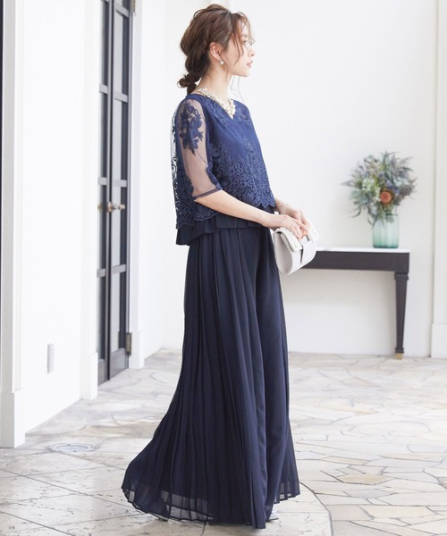 niana（ニアナ）の「セットアップ レーストップス＆プリーツ