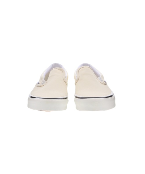 VANS(バンズ)の「VANZ ヴァンズ CLASSIC SLIP-ON 98 DX - VN0A3JEXQWP(スニーカー・レディース・ホワイト・23㎝/24㎝/23.5㎝/24.5㎝)」の4枚目の写真
