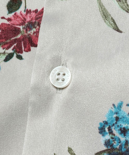 VANQUISH(ヴァンキッシュ)の「PLANTS APLENTY BOX WIDE SHIRT ~JAPAN MADE~ *(シャツ/ブラウス・メンズ・ホワイト/ネイビー/サックスブルー・MEDIUM/LARGE)」の19枚目の写真