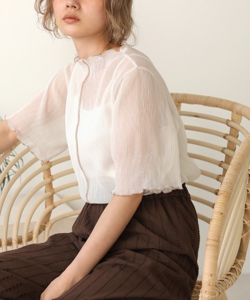 Bab（バブ）の「【WEB限定】キャミソール付シアーメロウ半袖トップス（Tシャツ/カットソー・レディース・ベージュ/オフホワイト/サックスブルー/ピンク・38）」の8枚目の写真