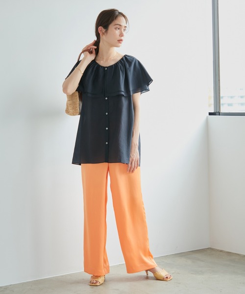 ROPE'（ロペ）の「【洗える】ティアードラッフルブラウス（シャツ/ブラウス・レディース・ベージュ/ネイビー/オフホワイト・38）」の10枚目の写真