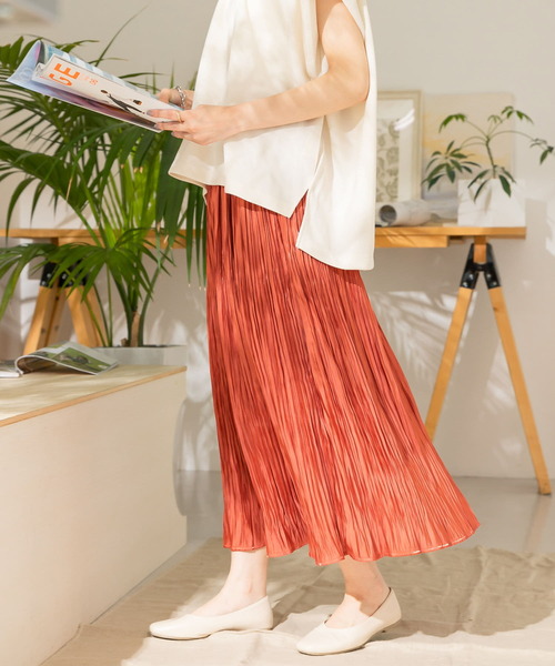 ITEMS URBANRESEARCH(アイテムズ アーバンリサーチ)の「シャイニープリーツスカート(スカート・レディース・ピンクベージュ/チャコールグレー/オレンジ/グレー・FREE)」の20枚目の写真