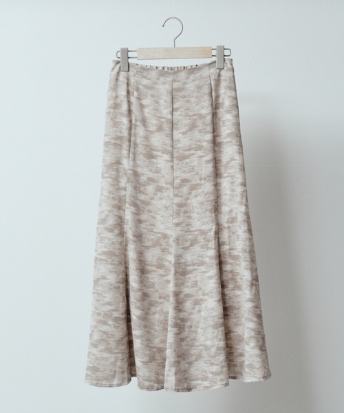 Amourire(アムリール)の「ニュアンス柄フレアSK(スカート・レディース・ベージュ/ブルー・M)」の12枚目の写真