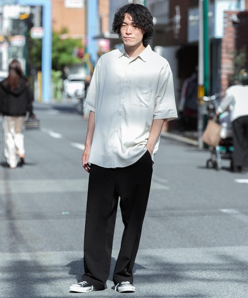 ITEMS URBANRESEARCH（アイテムズ アーバンリサーチ）の「レーヨンリネン 半袖シャツ（シャツ/ブラウス・メンズ・チャコールグレー/オレンジ/ミント/グレー系その他・MEDIUM/LARGE）」の14枚目の写真