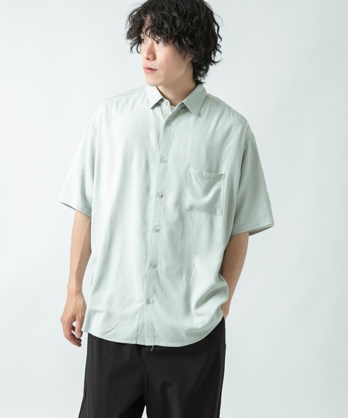 ITEMS URBANRESEARCH（アイテムズ アーバンリサーチ）の「レーヨンリネン 半袖シャツ（シャツ/ブラウス・メンズ・チャコールグレー/オレンジ/ミント/グレー系その他・MEDIUM/LARGE）」の15枚目の写真