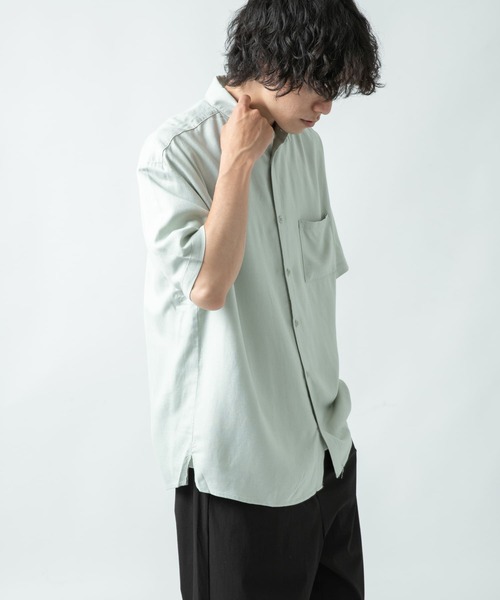 ITEMS URBANRESEARCH（アイテムズ アーバンリサーチ）の「レーヨンリネン 半袖シャツ（シャツ/ブラウス・メンズ・チャコールグレー/オレンジ/ミント/グレー系その他・MEDIUM/LARGE）」の17枚目の写真