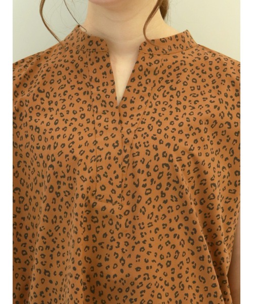 Te chichi（テチチ）の「ブロードバックフリルスキッパーブラウス（シャツ/ブラウス・レディース・ベージュ/ブラウン/ブラック・ﾌﾘ-）」の9枚目の写真