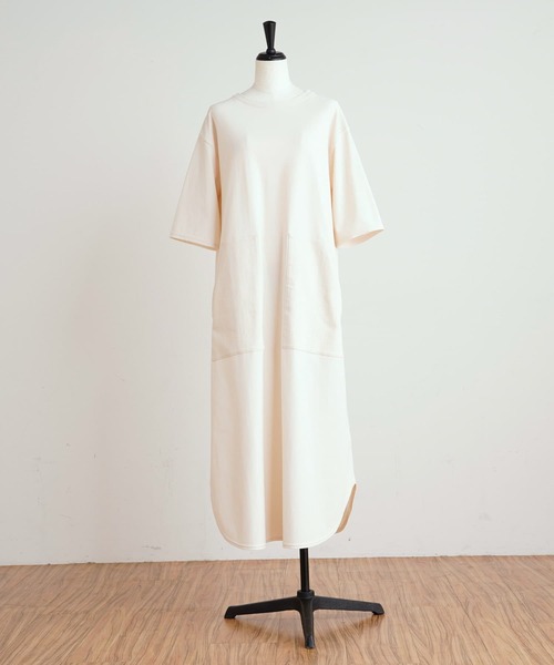 BEARDSLEY（ビアズリー）の「デニムポケットジャージーワンピース（ワンピース・レディース・アイボリー/キャメル・FREE）」の4枚目の写真