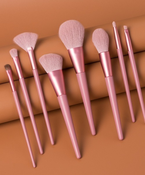 LAC-VERT（ラック・ヴェール）の「馬毛メイクブラシセット【8本】（メイクブラシ・レディース・ブラウン/グリーン/シルバー/ピンク・FREE）」の3枚目の写真