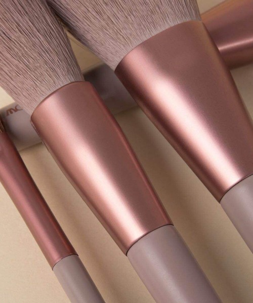 LAC-VERT（ラック・ヴェール）の「馬毛メイクブラシセット【8本】（メイクブラシ・レディース・ブラウン/グリーン/シルバー/ピンク・FREE）」の13枚目の写真