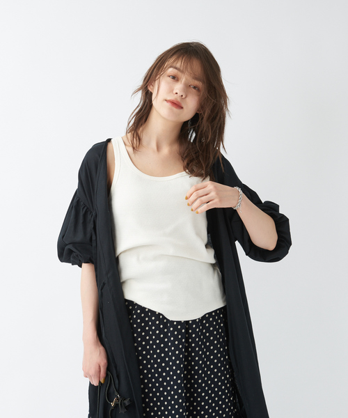 Rouge vif(ルージュヴィフ)の「2WAYサーマルタンクトップ(タンクトップ・レディース・オフホワイト/ブラック/ブラウン・フリー)」の1枚目の写真