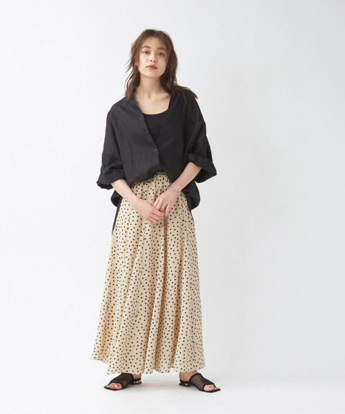 Rouge vif(ルージュヴィフ)の「2WAYサーマルタンクトップ(タンクトップ・レディース・オフホワイト/ブラック/ブラウン・フリー)」の4枚目の写真