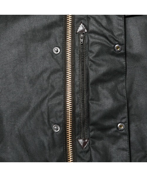 Barbour（バブアー）の「TRANSPORT WAX（ブルゾン・メンズ・ブラック/セージグリーン・36/40/42/34/38）」の11枚目の写真