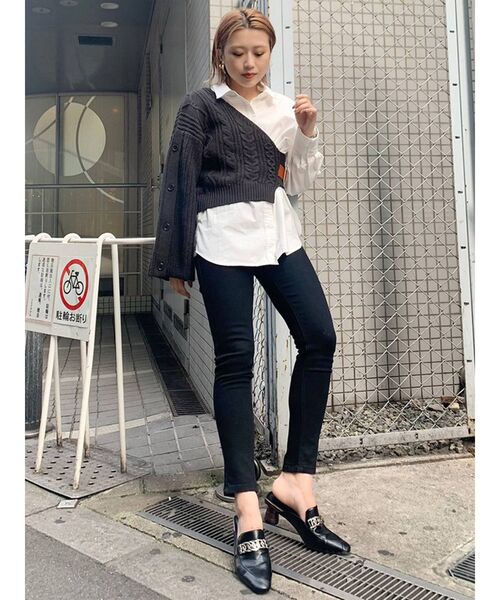 MURUA（ムルーア）の「【ONLINE限定】アシメニットレイヤードシャツ（シャツ/ブラウス・レディース・ブラック/ブラウン/アイボリー・FREE）」の16枚目の写真