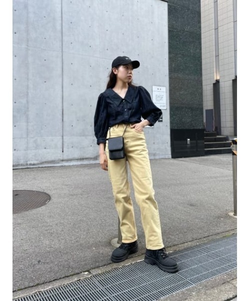 MOUSSY(マウジー)の「BIG COLLAR DENIM ブラウス(シャツ/ブラウス・レディース・ワンウォッシュ/ホワイト・1/2)」の18枚目の写真