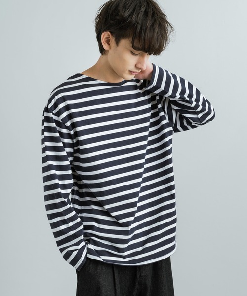 Rocky Monroe（ロッキーモンロー）の「バスクボーダー / 無地 ボートネックロングTシャツ（Tシャツ/カットソー・メンズ・ベージュ×ブラック/ブラウン系/ネイビー×ホワイト/ホワイト/ブラック/ホワイト×ブルー/ホワイト×ブラック/ホワイト×ピンク・M/L/XL）」の8枚目の写真