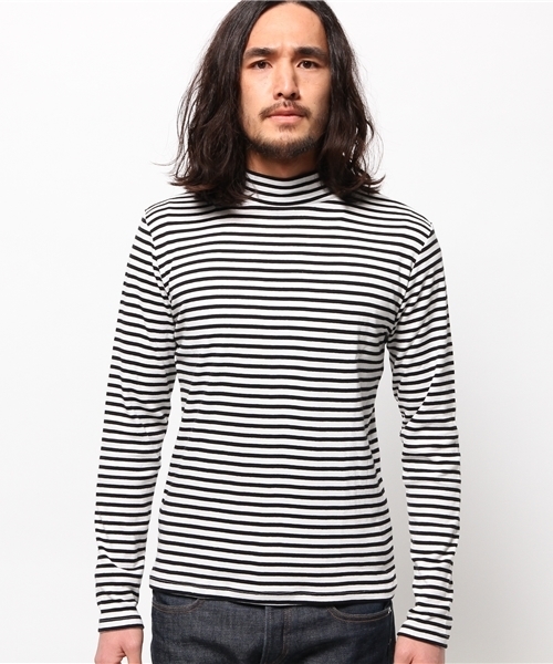 WEGO（ウィゴー）の「WEGO/フライスハイネックTシャツ（Tシャツ/カットソー・メンズ・ホワイト/ホワイト系その他/ネイビー・LARGE/MEDIUM）」の4枚目の写真