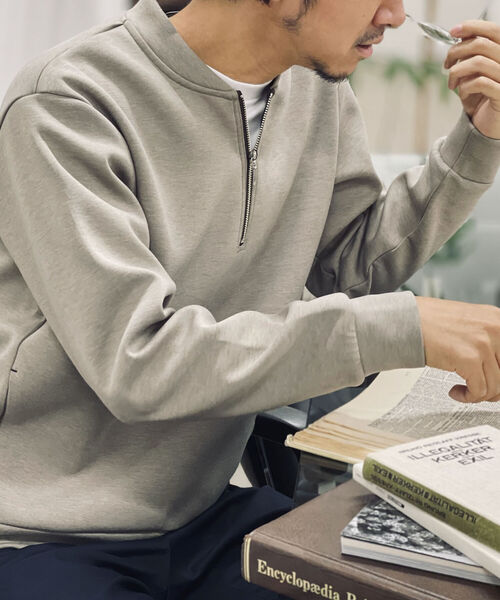 NOLLEY'S goodman（ノーリーズグッドマン）の「ハーフZIP プルオーバー スウェット ダンボール ニット（スウェット・メンズ・ベージュ/ネイビー・S/M/L/LL）」の2枚目の写真