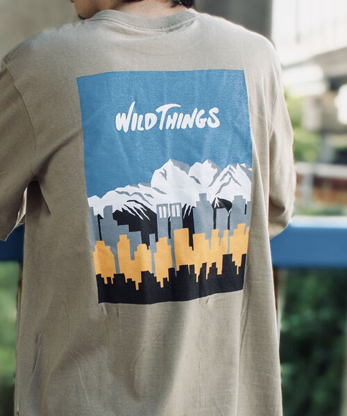 WILD THINGS（ワイルドシングス）の「【WILDTHINGS/ワイルドシングス】別注 URBAN OUTDOOR ロングスリーブTシャツ（Tシャツ/カットソー・メンズ・ホワイト/ブラック/ベージュ・MEDIUM/LARGE）」の16枚目の写真