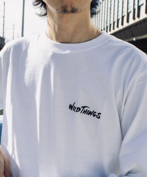 WILD THINGS（ワイルドシングス）の「【WILDTHINGS/ワイルドシングス】別注 URBAN OUTDOOR ロングスリーブTシャツ（Tシャツ/カットソー・メンズ・ホワイト/ブラック/ベージュ・MEDIUM/LARGE）」の5枚目の写真