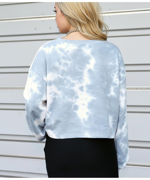 ANAP（アナップ）の「タイダイクロップド裏毛トップ（スウェット・レディース・ブルー/スミクロ・FREE）」の10枚目の写真