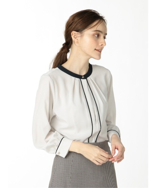m.f.editorial(エムエフエディトリアル)の「エムエフエディトリアルレディース/m.f.editorial:Women 配色 8分袖ブラウス(シャツ/ブラウス・レディース・ベージュ/ライトグレー・MEDIUM/LARGE)」の20枚目の写真