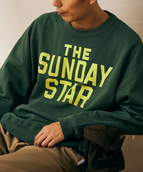GOOD DAYS SUPPLY(グッドデイズサプライ)の「【GOOD DAYS SUPPLY/グッドデイズサプライ】 PRINT SWEAT/カレッジロゴ(スウェット・メンズ・パープル/ネイビー/オレンジ/グリーン・MEDIUM/LARGE)」の2枚目の写真