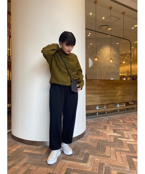 BEARDSLEY（ビアズリー）の「ショート丈で腰回りがもたつかないネップハイネックニット（ニット/セーター・レディース・グリーン/オレンジ・FREE）」の15枚目の写真