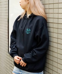 FRUIT OF THE LOOM | 【ROOPTOKYO限定】FRUIT OF THE LOOM/フルーツオブザルーム×火曜び 描き下ろしイラスト パーカー(パーカー)