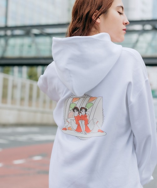 FRUIT OF THE LOOM（フルーツオブザルーム）の「【ROOPTOKYO限定】FRUIT OF THE LOOM/フルーツオブザルーム×火曜び 描き下ろしイラスト パーカー（パーカー・レディース・ホワイト/ブラック/グレー・XL/M/L）」の13枚目の写真