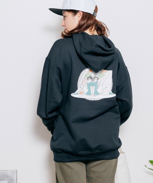 FRUIT OF THE LOOM（フルーツオブザルーム）の「【ROOPTOKYO限定】FRUIT OF THE LOOM/フルーツオブザルーム×火曜び 描き下ろしイラスト パーカー（パーカー・レディース・ホワイト/ブラック/グレー・XL/M/L）」の17枚目の写真