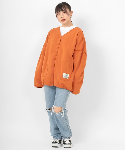 DISCUS(ディスカス)の「【DISCUS/ディスカス】ビッグシルエット ワンポイント フリースノーカラー カーディガン/スナップボタンカーディガン(ノーカラージャケット・レディース・ブラック/オレンジ/グリーン/アイボリー/モカ・M/L)」の11枚目の写真