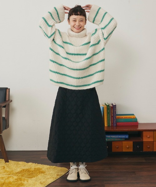 MERLOT（メルロー）の「パネルボーダーBIGニット（ニット/セーター・レディース・ネイビー/ブルー/ナチュラル・FREE）」の17枚目の写真