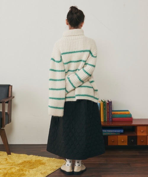 MERLOT（メルロー）の「パネルボーダーBIGニット（ニット/セーター・レディース・ネイビー/ブルー/ナチュラル・FREE）」の18枚目の写真