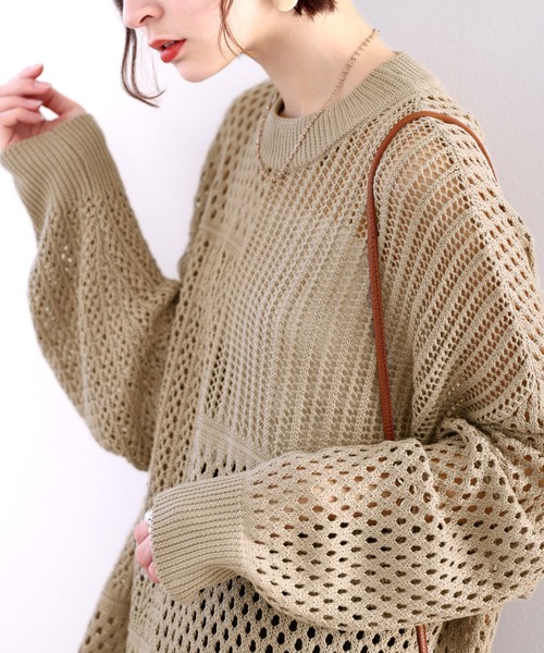 classicalelf（クラシカルエルフ）の「重ね着が決まる、ざっくり華奢感映え。パターン切替メッシュニット（ニット/セーター・レディース・ベージュ/モカ/ライトベージュ・MEDIUM/LARGE/X-LARGE）」の8枚目の写真